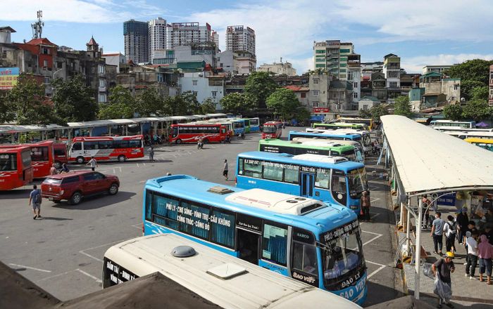 Theo các chuyên gia, muốn giảm nguy cơ tai nạn, cần chuyển mạnh từ tư duy quản lý mang tính thủ tục sang quản trị an toàn thực chất tại các doanh nghiệp vận tải (ảnh minh hoạ).