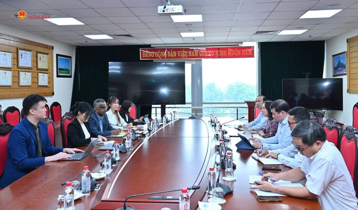 Quang cảnh cuộc tiếp