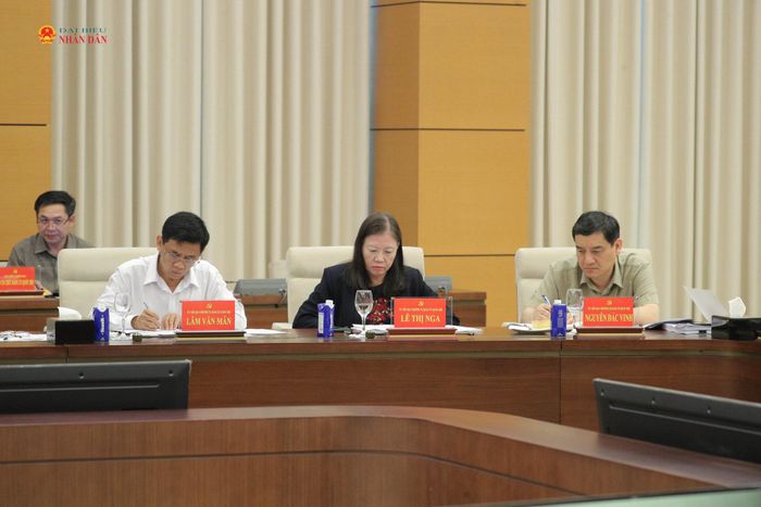 Các đại biểu dự hội nghị
