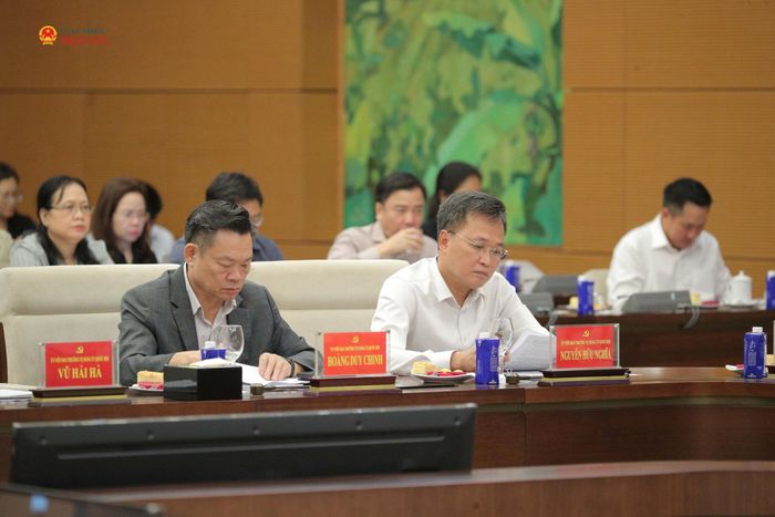 Các đại biểu dự hội nghị
