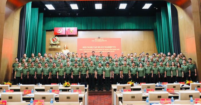 Các đại biểu tham dự lớp tập huấn.