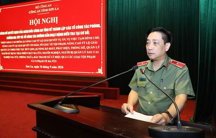 Thiếu tướng Nguyễn Minh Tuấn - Giám đốc Công an tỉnh phát biểu chỉ đạo hội nghị.