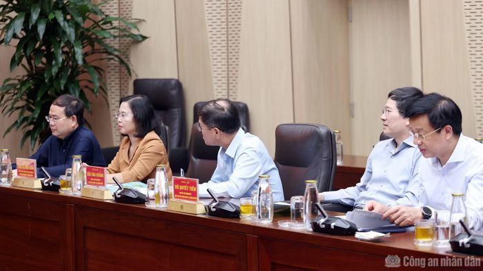 Các đại biểu dự hội nghị.