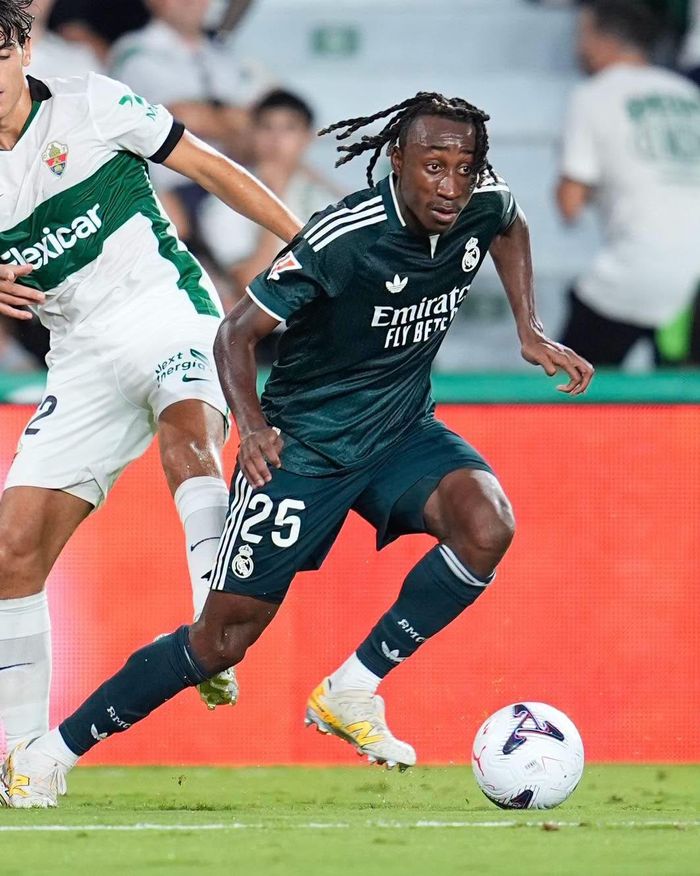 Yan Diomande có pha kiến tạo đầu tiên trong màu áo Real Madrid