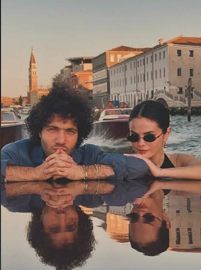 Selena Gomez và Benny Blanco tận hưởng cuộc sống hôn nhân sau đám cưới. (Ảnh: IGNV)