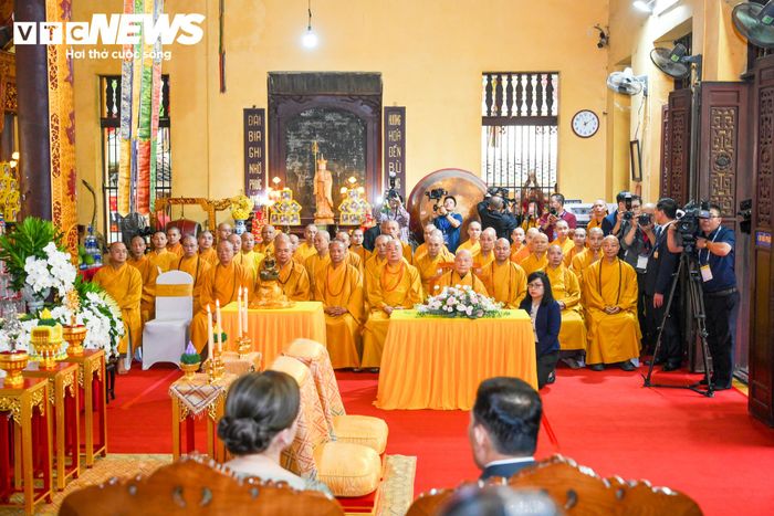 Chuyến thăm cấp Nhà nước tới Việt Nam của Nhà vua và Hoàng hậu Thái Lan diễn ra từ ngày 14 đến ngày 16/9, theo lời mời của Tổng Bí thư, Chủ tịch nước Tô Lâm và phu nhân. 