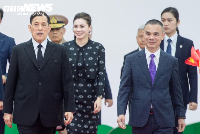 Hoạt động này diễn ra nhân chuyến thăm cấp Nhà nước của Nhà vua Thái Lan Maha Vajiralongkorn Phra Vajiraklaochaoyuhua và Hoàng hậu Suthida Bajrasudhabimalalakshana đến Việt Nam. 