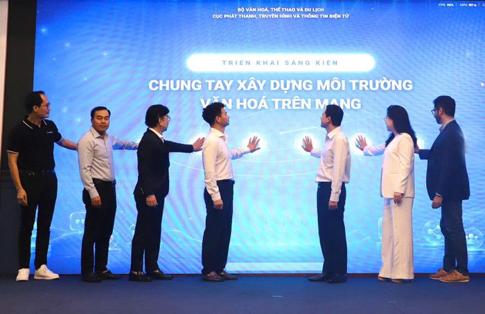 Cục Phát thanh, truyền hình và Thông tin điện tử (Bộ Văn hóa, Thể thao và Du lịch) triển khai sáng kiến “Chung tay xây dựng môi trường văn hóa trên mạng”, tháng 5-2026. Ảnh: Nhật Nam