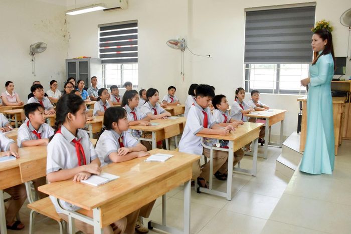 Hà Nội yêu cầu thực hiện công khai, minh bạch chính sách hỗ trợ học sinh. Ảnh: Thảo Phạm