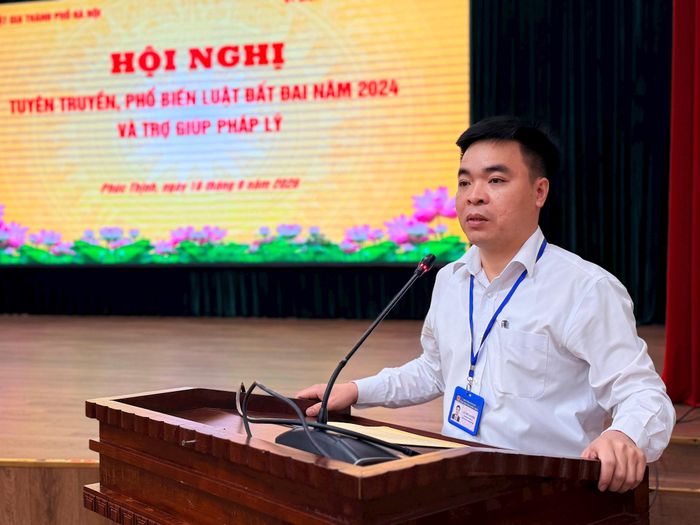  Phó Chủ tịch UBND xã Phúc Thịnh Lê Thế Chuyên. Ảnh: Thanh Hà