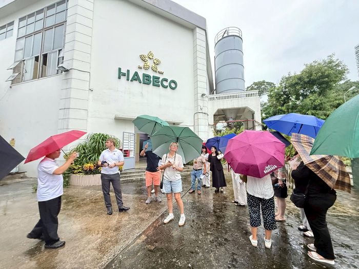 Đoàn presstrip Nga gồm 10 đại diện đến từ các cơ quan báo chí có uy tín của Nga cùng các KOLs có lượng người theo dõi lớn. Ảnh: H.L