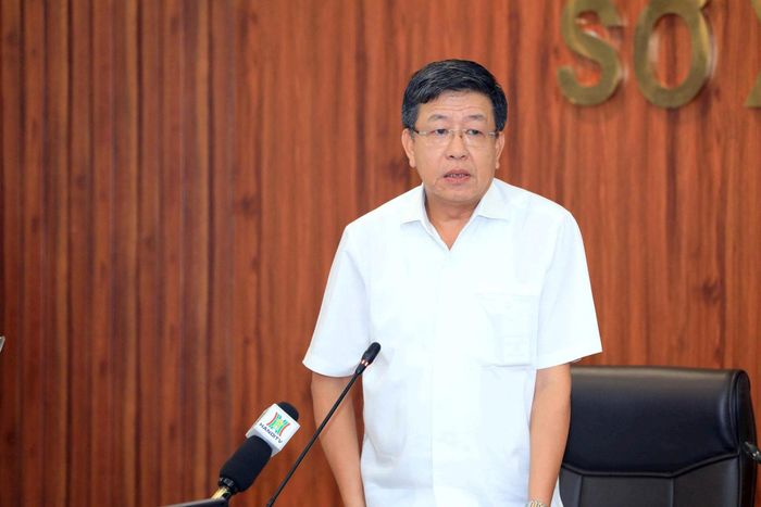 Phó Chủ tịch Thường trực UBND thành phố Dương Đức Tuấn phát biểu. Ảnh: Viết Thành