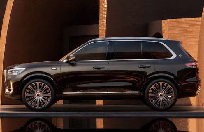 Xingyue L Plus 2027 có hai lựa chọn hệ thống truyền động gồm động cơ xăng
