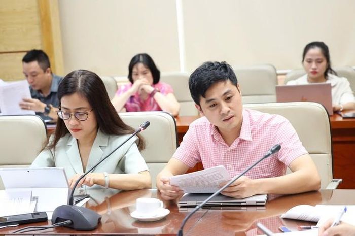 Các đại biểu phát biểu. Ảnh: Trần Minh