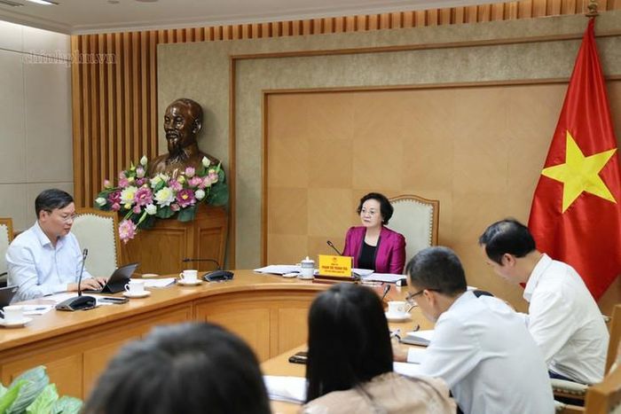 Bí thư Trung ương Đảng, Phó Thủ tướng Phạm Thị Thanh Trà làm việc với Bộ Nội vụ. Ảnh: chinhphu.vn/Thu Giang