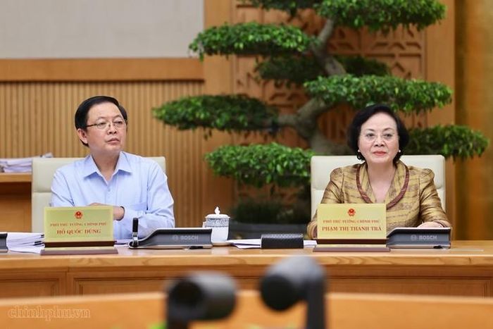 Phó Thủ tướng Phạm Thị Thanh Trà, Phó Thủ tướng Hồ Quốc Dũng tham dự Phiên họp. Ảnh: chinhphu.vn/Nhật Bắc