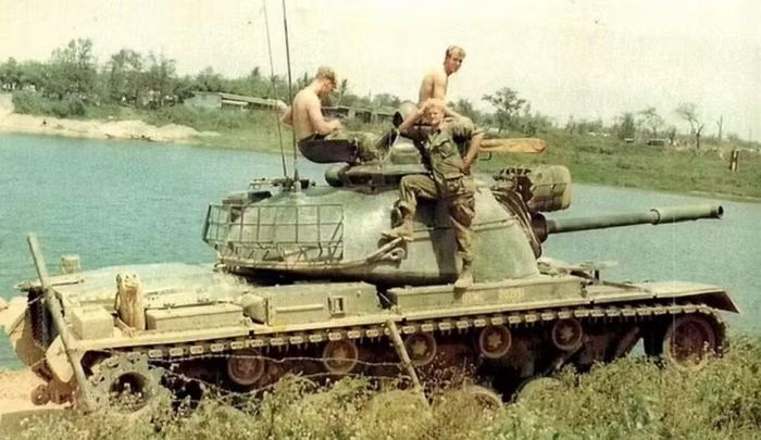 Mục tiêu là tạo ra một tháp pháo có khả năng bảo vệ tốt hơn, giảm điểm yếu hình học và cung cấp đủ không gian cho vũ khí cùng hệ thống điều khiển hỏa lực.