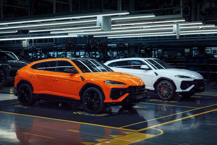  Các dòng SUV hiệu năng cao giúp thương hiệu siêu xe tiếp cận những nhóm khách hàng mới thay vì chỉ tập trung vào nhóm khách hàng chuộng xe thể thao truyền thống. 