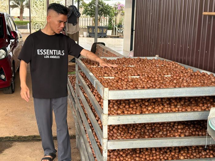  Duy Khánh nay được sống khỏe mạnh và từng bước viết tiếp những dự định dang dở của tuổi trẻ. Ảnh: NVCC. 
