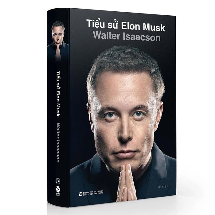  Tiểu sử Elon Musk (2023) đi sâu vào cuộc đời và tính cách của một trong những nhà đổi mới hấp dẫn và gây tranh cãi nhất trong thời đại hiện nay, Elon Musk. Ảnh: NXB Công Thương/Alpha Books. 