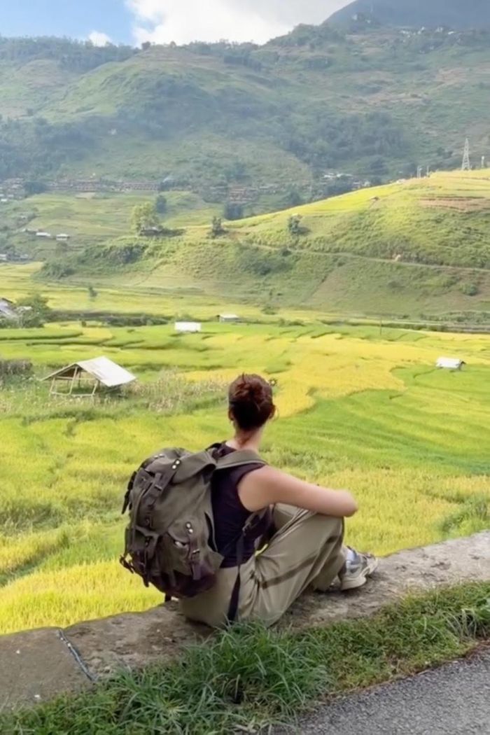  Vanessa "phượt" Sa Pa như ngắm mùa lúa xanh. 