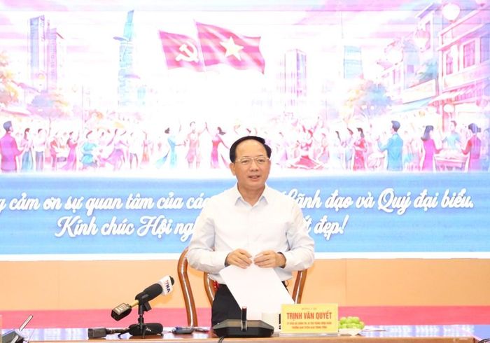 Trưởng Ban Tuyên giáo Trung ương nhấn mạnh, lượng hóa đóng góp của văn hóa không đồng nghĩa với thương mại hóa văn hóa bằng mọi giá, càng không phải quy đổi mọi giá trị văn hóa thành tiền