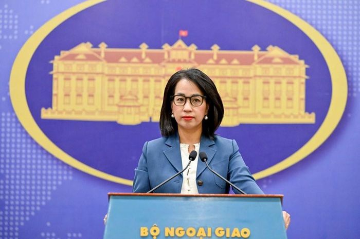 Người phát ngôn Bộ Ngoại giao Phạm Thu Hằng