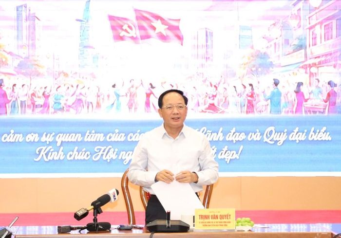 Trưởng Ban Tuyên giáo Trung ương nhấn mạnh, trong kỷ nguyên mới, văn hóa không chỉ giữ cho dân tộc đứng vững, mà phải góp phần đưa đất nước đi nhanh