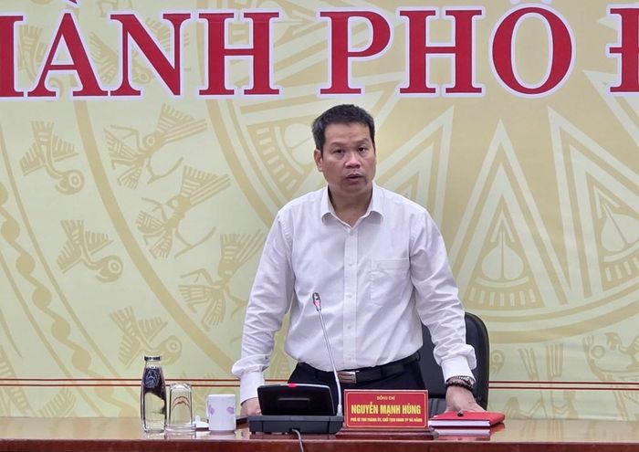 Chủ tịch UBND TP. Đà Nẵng Nguyễn Mạnh Hùng tại buổi đối thoại