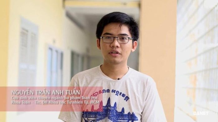 Cảnh phim "Chạm vào tri thức" - Nhóm tác giả Lan Chi & Thảo Phan - giành Giải Ba của cuộc thi