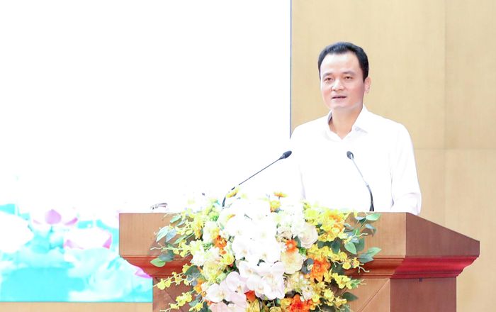 Đồng chí Phó Chủ tịch UBND tỉnh Giàng Quốc Hưng tiếp thu và giải trình các ý kiến kiến nghị của cử tri thuộc thẩm quyền