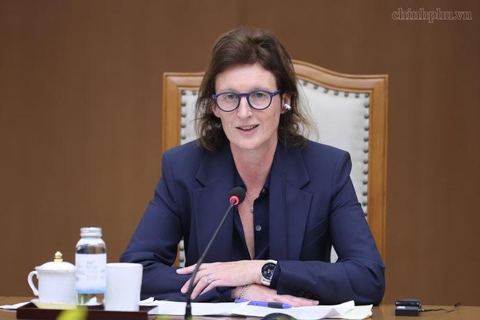 Bà Fiona Bassett, Tổng Giám đốc điều hành Tổ chức FTSE Russell phát biểu tại buổi tiếp - Ảnh: chinhphu.vn/Nhật Bắc