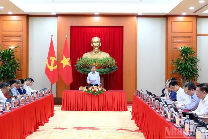 Tổng Bí thư, Chủ tịch nước Tô Lâm chủ trì cuộc làm việc.