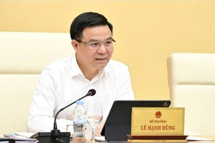 Thực hiện Quyết định số 1823/QĐ-BCT, Lãnh đạo Bộ Công thương yêu cầu thủ trưởng các đơn vị rà soát từng nhiệm vụ, cam kết không để xảy ra tình trạng chậm trễ hay kéo dài qua nhiều quý, lấy kết quả thực tế làm thước đo chất lượng. (Ảnh: MAI HUYÊN-MINH KHUYÊN)