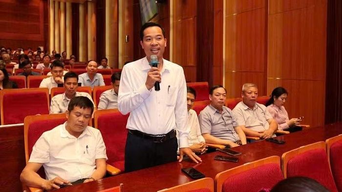 Doanh nghiệp đề xuất, kiến nghị những vấn đề cần được thành phố và các cấp, các ngành quan tâm. (Ảnh: QUANG THỌ)