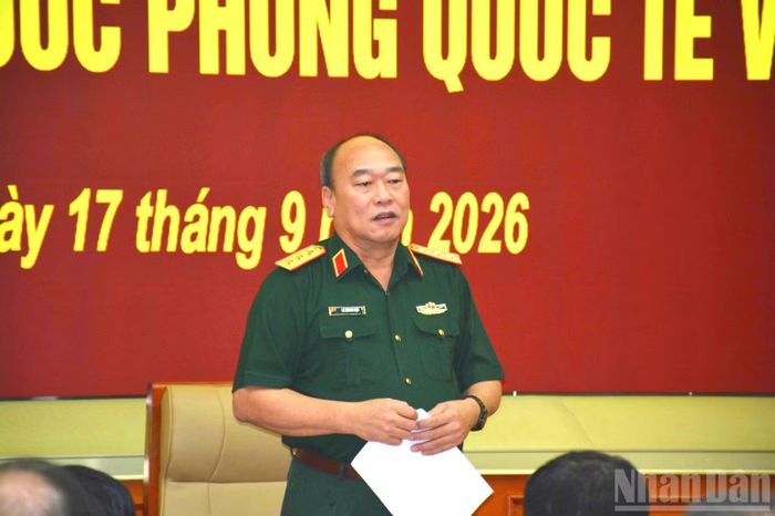 Thượng tướng Lê Quang Đạo phát biểu tại hội nghị.