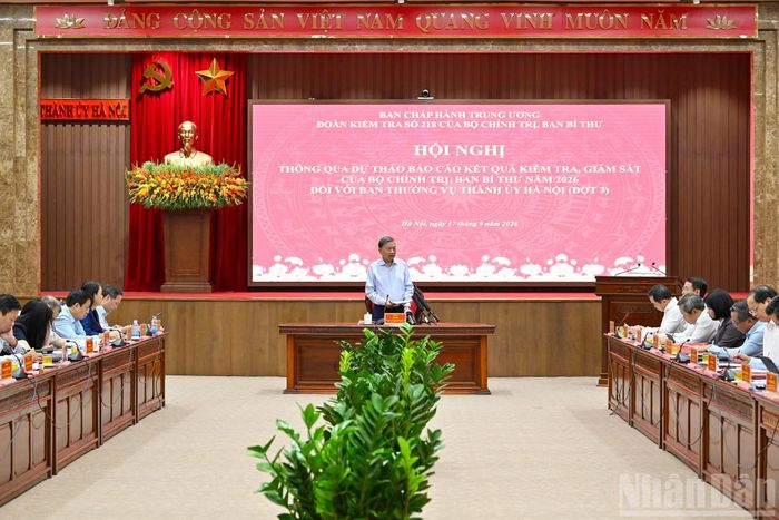 Tổng Bí thư, Chủ tịch nước Tô Lâm phát biểu chỉ đạo hội nghị.