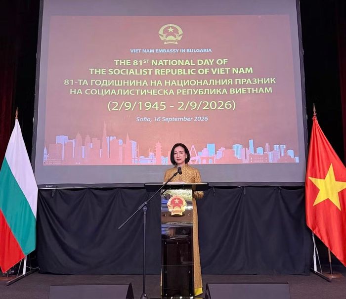 Đại sứ Nguyễn Thị Minh Nguyệt phát biểu tại lễ kỷ niệm. (Ảnh: Đại sứ quán Việt Nam tại Bulgaria cung cấp)