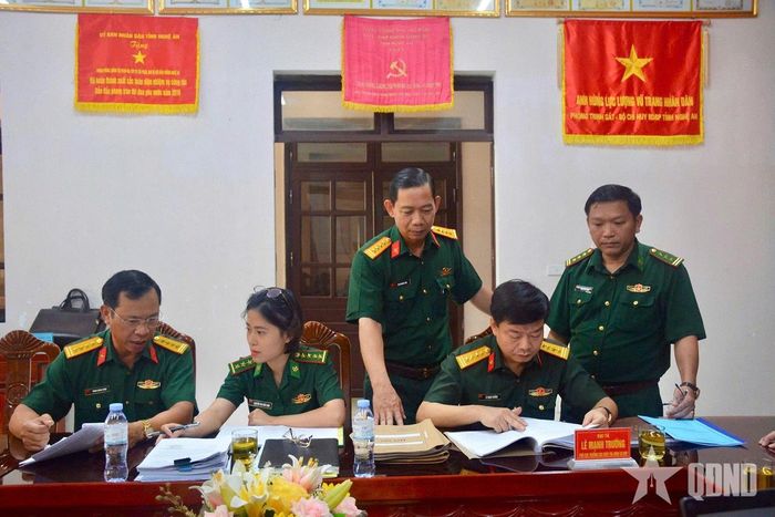  Đoàn công tác Bộ Quốc phòng kiểm tra công tác 1389 tại Ban chỉ huy Bộ đội Biên phòng tỉnh Nghệ An. 