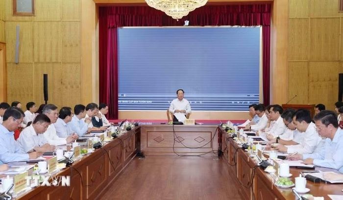 Quang cảnh cuộc làm việc. 