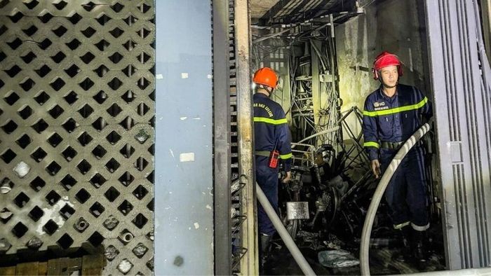 Đám cháy được dập tắt vào khoảng 2 giờ 36 phút. Ảnh: HT