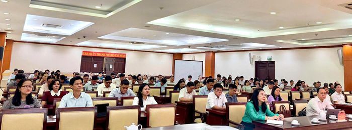  Các đại biểu dự hội nghị. Ảnh: KHÁNH HUY 