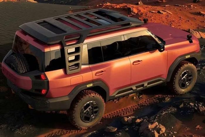 Mẫu xe SUV Nissan Terrano 2027 mới được cho là sẽ sử dụng kết cấu khung gầm rời, phát triển từ nền tảng của các mẫu bán tải Nissan Frontier Pro và Dongfeng Z9. Tại thị trường Trung Quốc, trọng tâm sẽ là phiên bản hybrid sạc điện (PHEV).