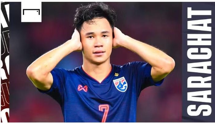 “Tôi cảm thấy thật sự tự hào khi được chọn vào đội hình tuyển Thái Lan...", Supachok chia sẻ.