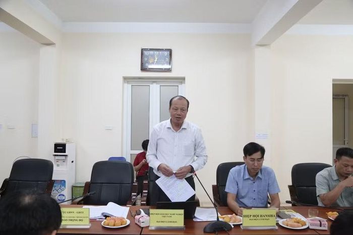 Đại diện Hiệp hội Giáo dục nghề nghiệp Việt Nam góp ý cho đề án.