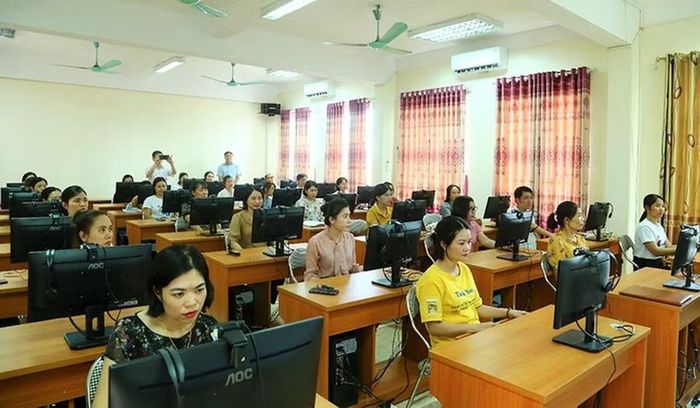 Phòng học công nghệ của Trường Đại học Mở Hà Nội.