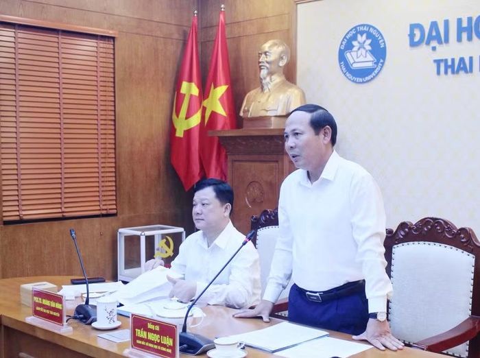 Ông Trần Ngọc Luận, Giám đốc Sở Khoa học và Công nghệ tỉnh Lào Cai.