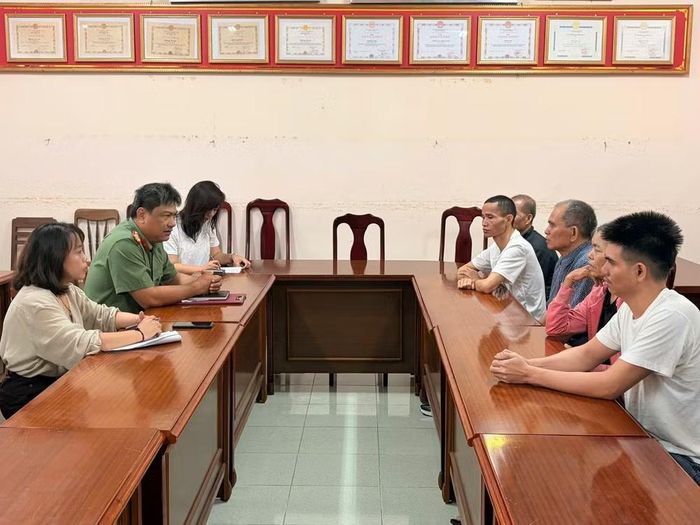 Nghe theo những lời dụ dỗ, hứa hẹn về một cuộc sống sung túc nơi đất khách, 5 công dân ở Gia Lai đã được hỗ trợ trở về quê hương. Ảnh T.H