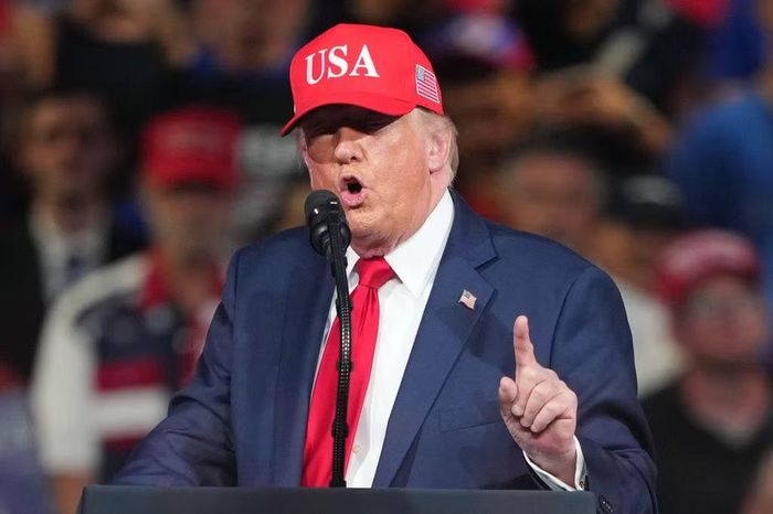 Tổng thống Mỹ Donald Trump phát biểu trong một cuộc vận động, ngày 16/9. (Ảnh: AP)
