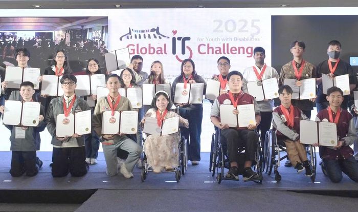 Uyên Nhi tại cuộc thi Thách thức công nghệ thông tin toàn cầu GITC 2025. Ảnh: NVCC